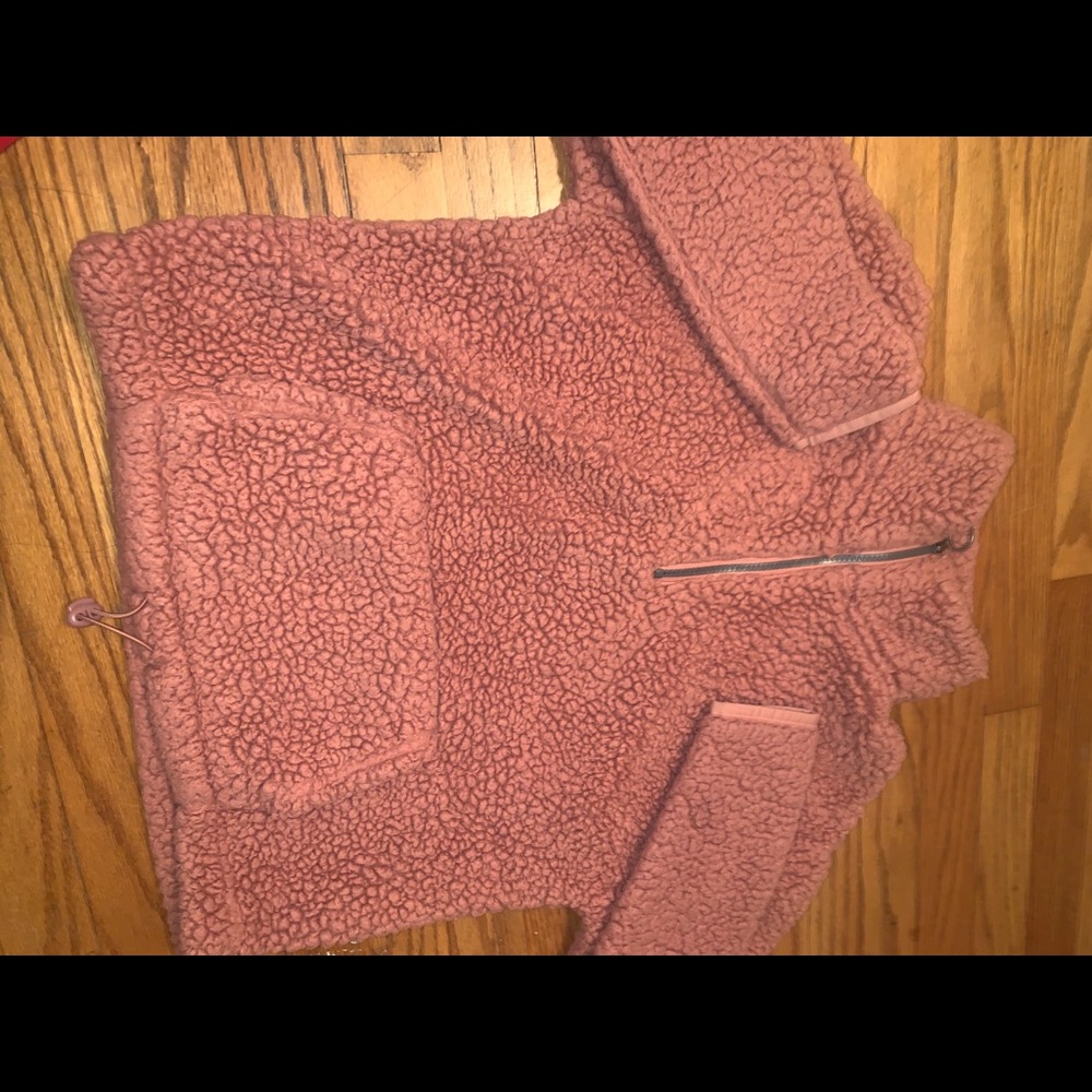 pinky fluffy crew neck